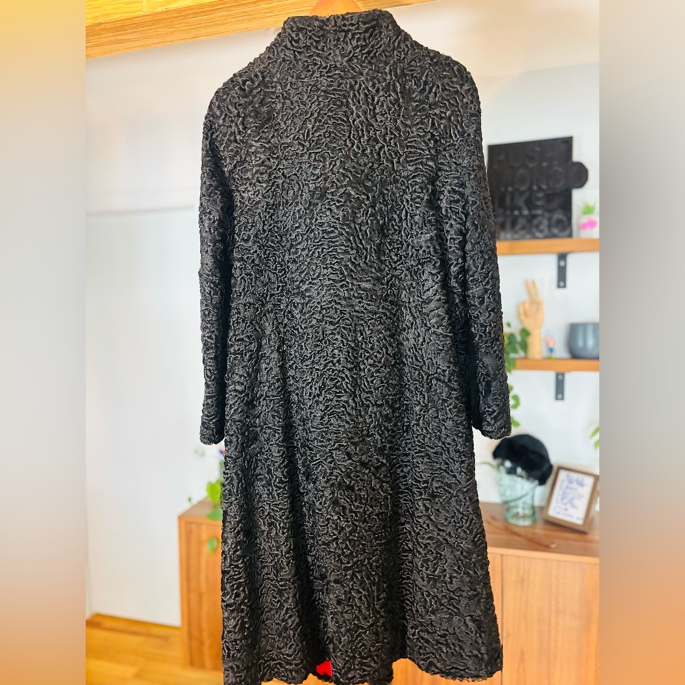 VTG 1960 Black Astrakhan Lamb Fur Coat | Made in Quebec by Fernand Émond - Picture 14 of 15